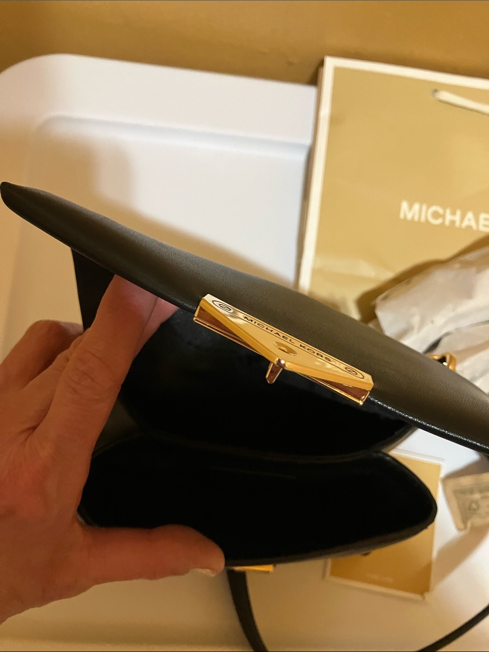 Michael Kors CECE SM Conv Non/Ltr Vegan XBody - Picture 12 of 14